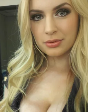 danielle delaunay 10
