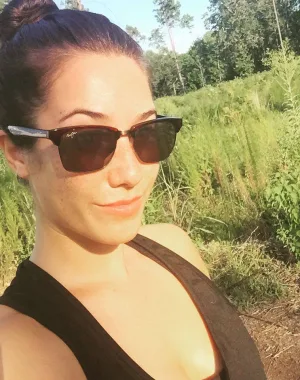 eva lovia 36