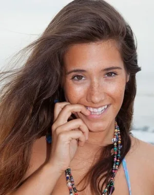 eva lovia 47
