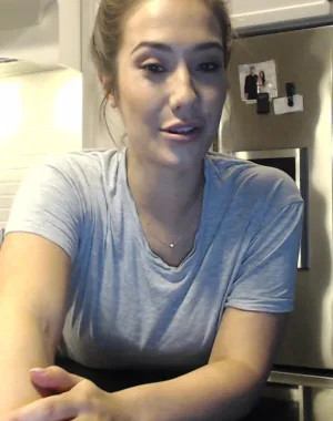 eva lovia 6