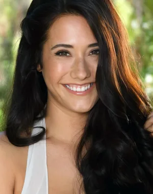 eva lovia 7