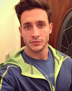 Mikhail Varshavski 24