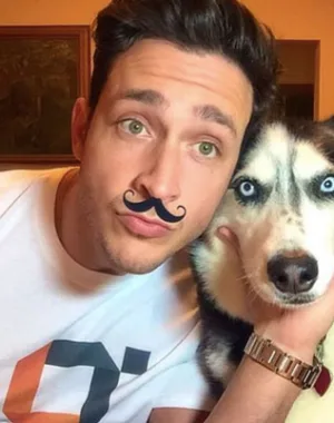 Mikhail Varshavski 34