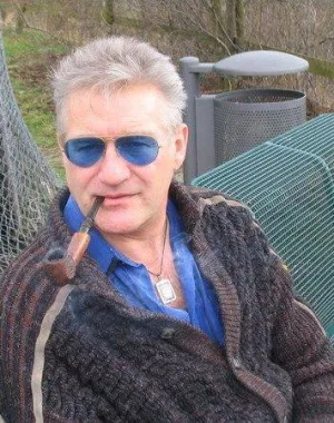 Uwe Hubertus Knoedsleder 16