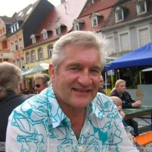 Uwe Hubertus Knoedsleder 22