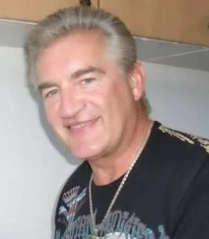 Uwe Hubertus Knoedsleder 23