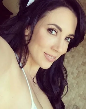 Jelena Jensen 19