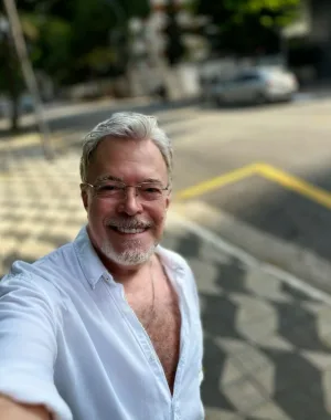 Jose Carlos Gomes Ricci Oliveira 16