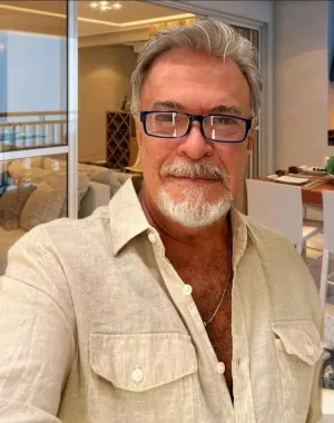 Jose Carlos Gomes Ricci Oliveira 18