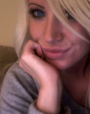 Monroe Lee 9
