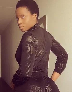 Caroline Samuel 26