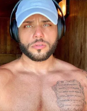 Daniel Santana 1