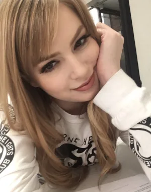 Dolly Leigh 21