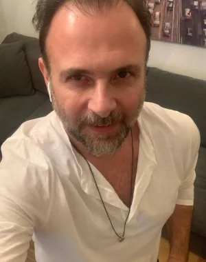 Dr. Kerem Bikmaz 32