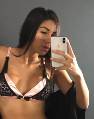 Keyla Dahyn 24