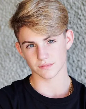 Matthew David Morris 17