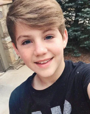 Matthew David Morris 18
