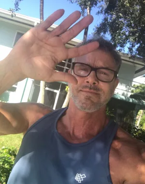 Tom Ernsting 24