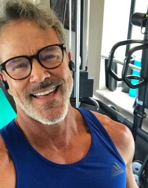 Tom Ernsting 33