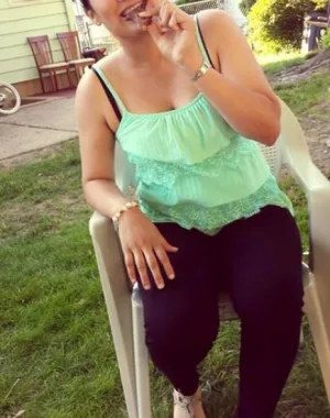 Belia Paola Castellon 33