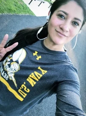 Belia Paola Castellon 40