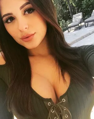 Daniela Lanio 18