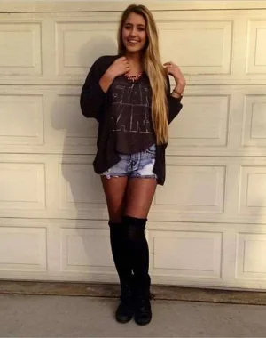 Lia Marie Johnson 21