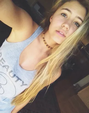 Lia Marie Johnson 22