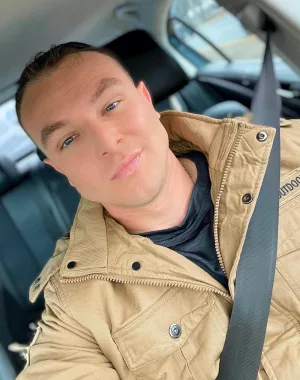 Nando Malachovski 16