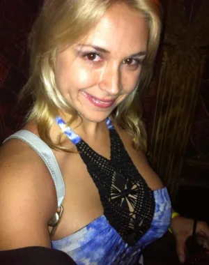 Sarah Vandella 17