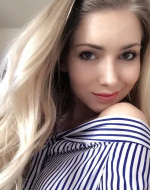 Harli Lotts 22