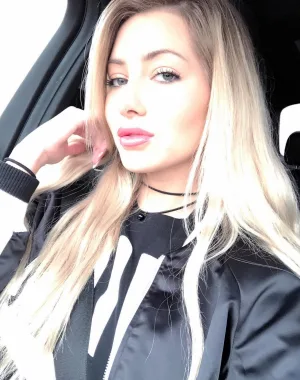 Harli Lotts 6