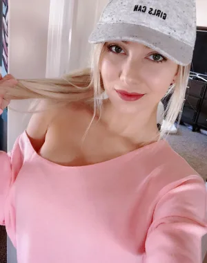 Harli Lotts 9