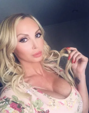 Nikki Benz 13