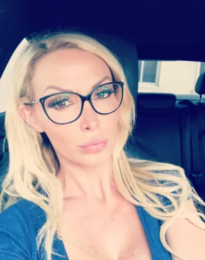 Nikki Benz 14