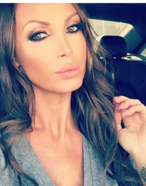 Nikki Benz 24