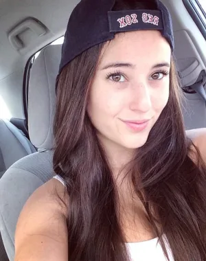 Angie Varona 20