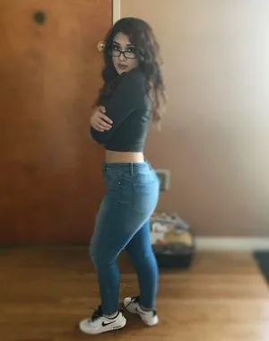 Liliana Hearts 22