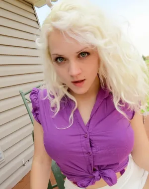 Cherry Scott 8