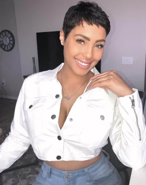Jasmine Grenaway 25