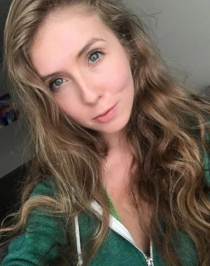 Lena Paul 7