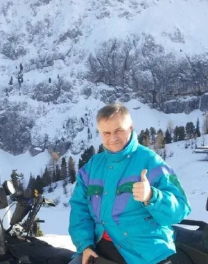 Luca Girati 27