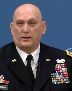 Raymond T. Odierno 11