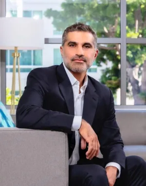 Dr. Amir Karam 14