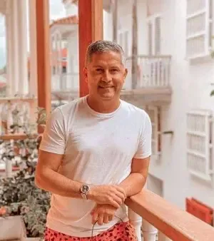 Dr. Norman Blanco 40