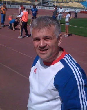 Christian Ciocan 25