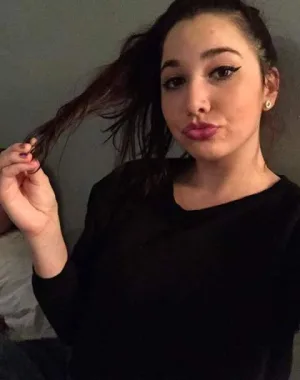 Karlee Grey 40