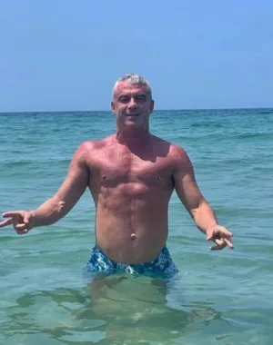 Alexandre Correa 37
