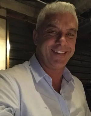 Alexandre Correa 46
