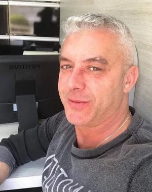 Alexandre Correa 49